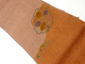手織り紬汕頭相良刺繍亀甲に抽象花模様織出し名古屋帯